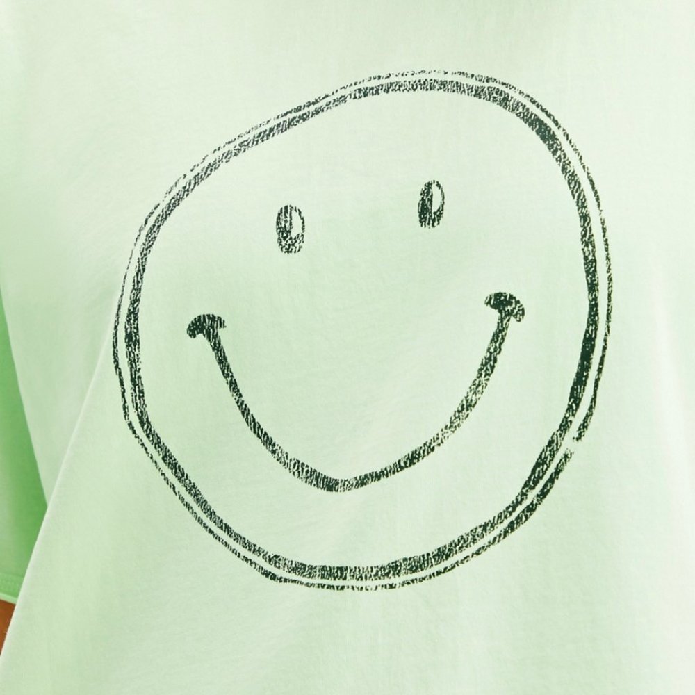 Fabletics Seafoam Smiley Short-Sleeve Aliah Tee - Picture 3 of 7